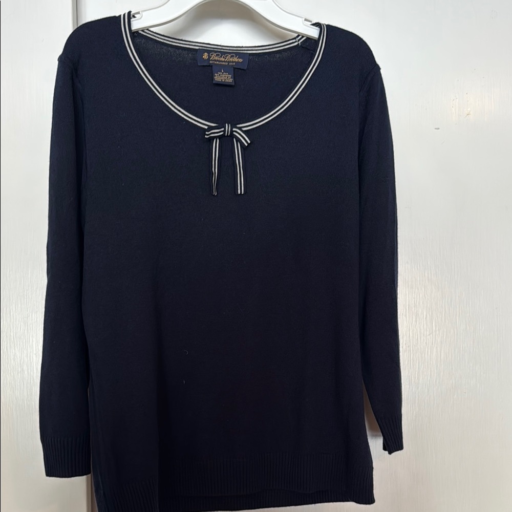 Brooks Brothers silk and cashmere sweater